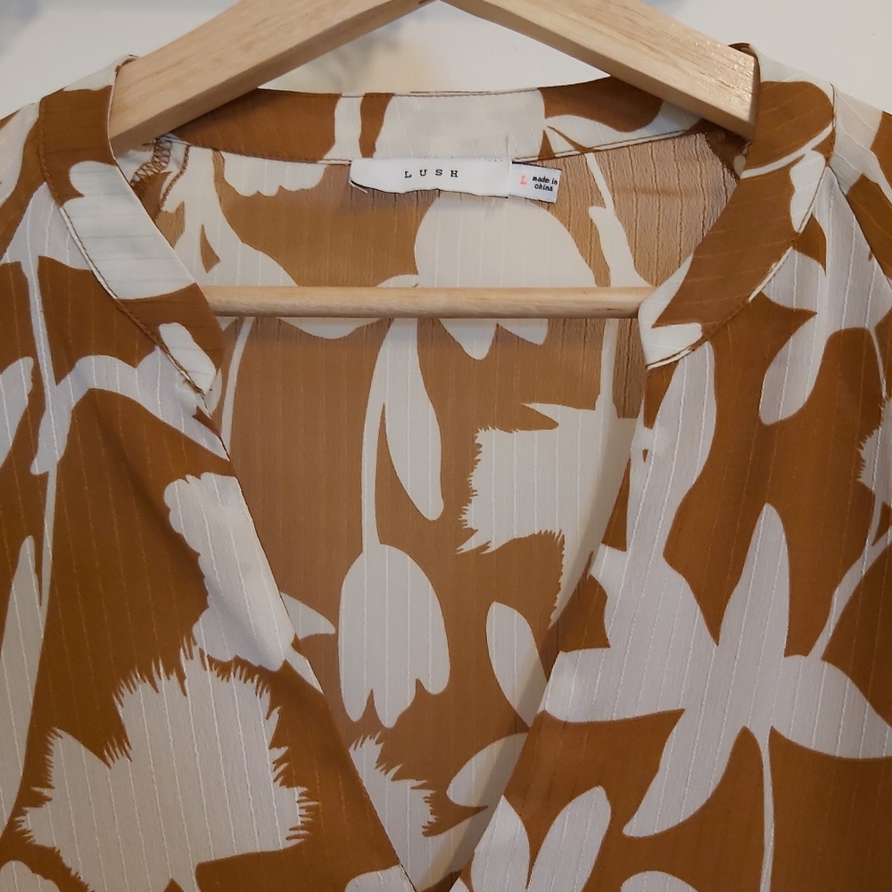 Lush blouse - Picture 3 of 6